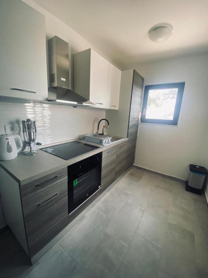 Apartmani Mila Starigrad Exterior photo