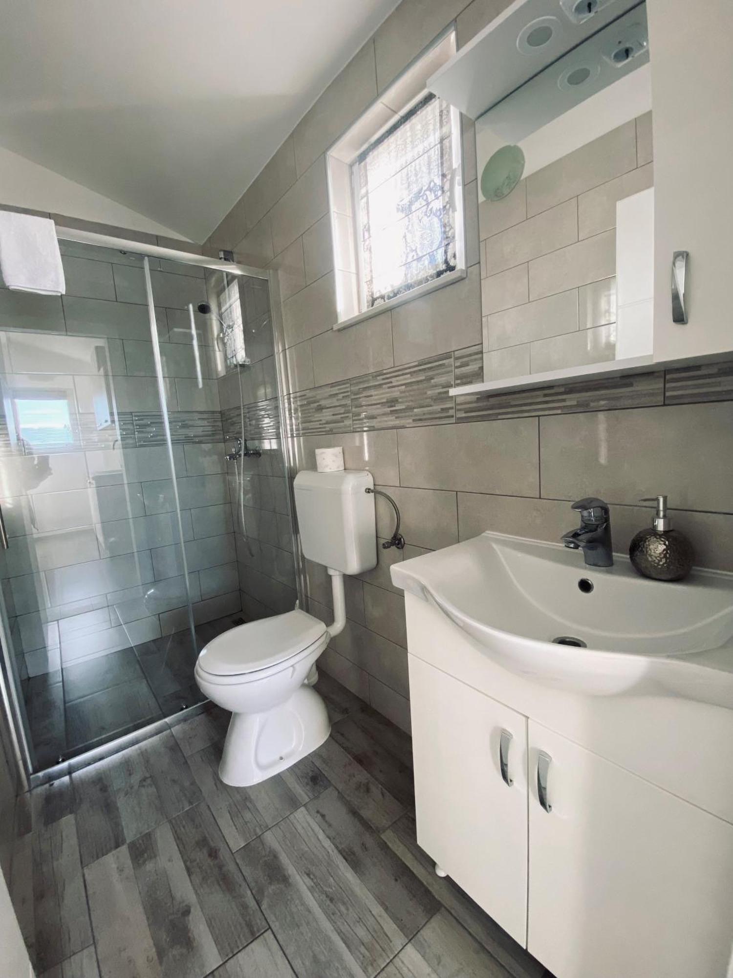 Apartmani Mila Starigrad Exterior photo