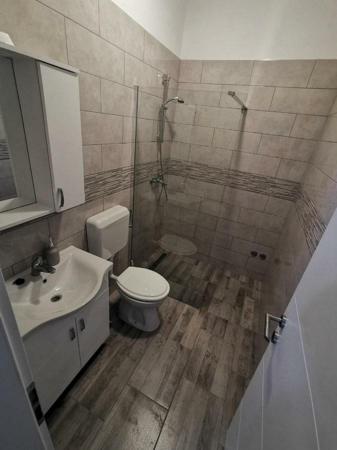 Apartmani Mila Starigrad Exterior photo